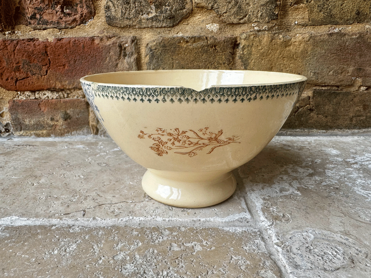 rare large antique french spongeware ironstone cafe au lait bowl