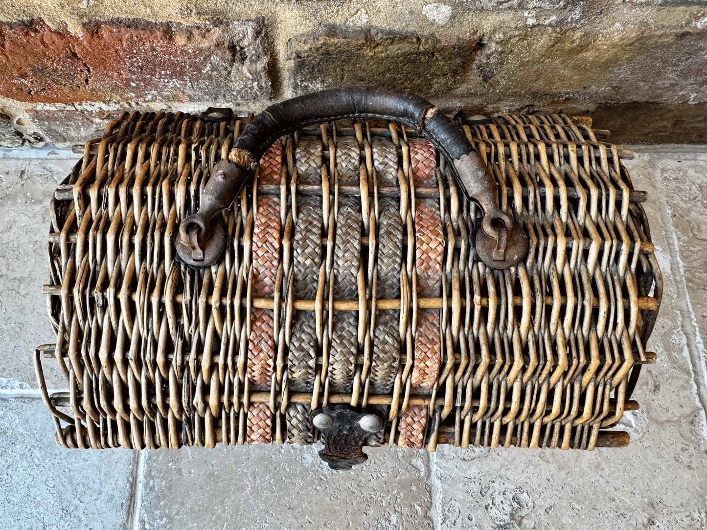 antique victorian small wicker picnic lunch basket leather handles