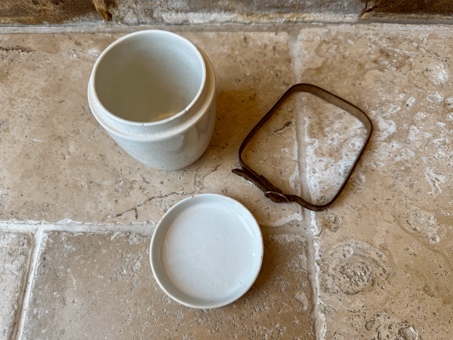 antique edwardian rare ironstone picnic butter preserve pot jar leather strap