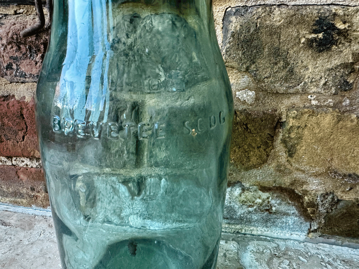 large antique french l'ideale brevetee sgdg large green canning bottle
