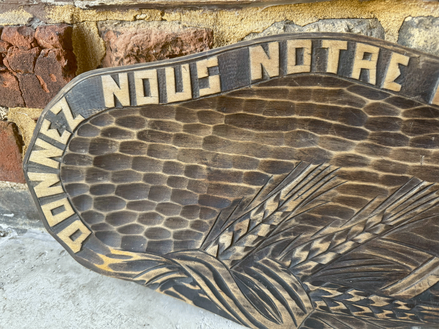 vintage french cutting bread board platter donnez notre pain quotidien wheat daily bread motto