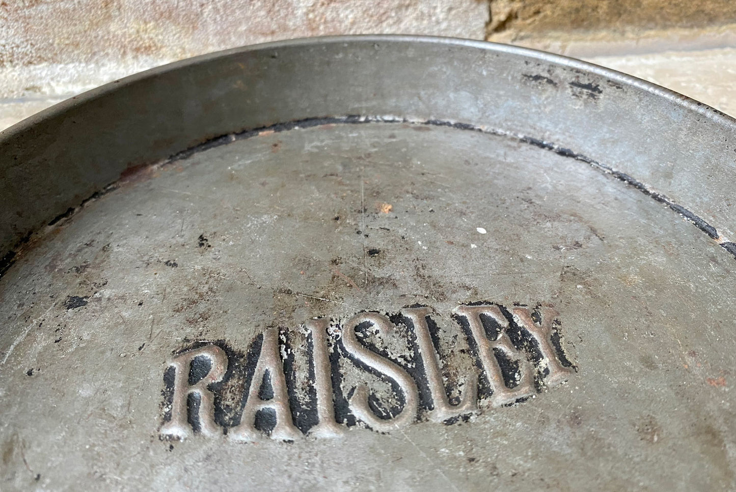 antique vintage early 20th century brown polson raisley flour advertising cake tin
