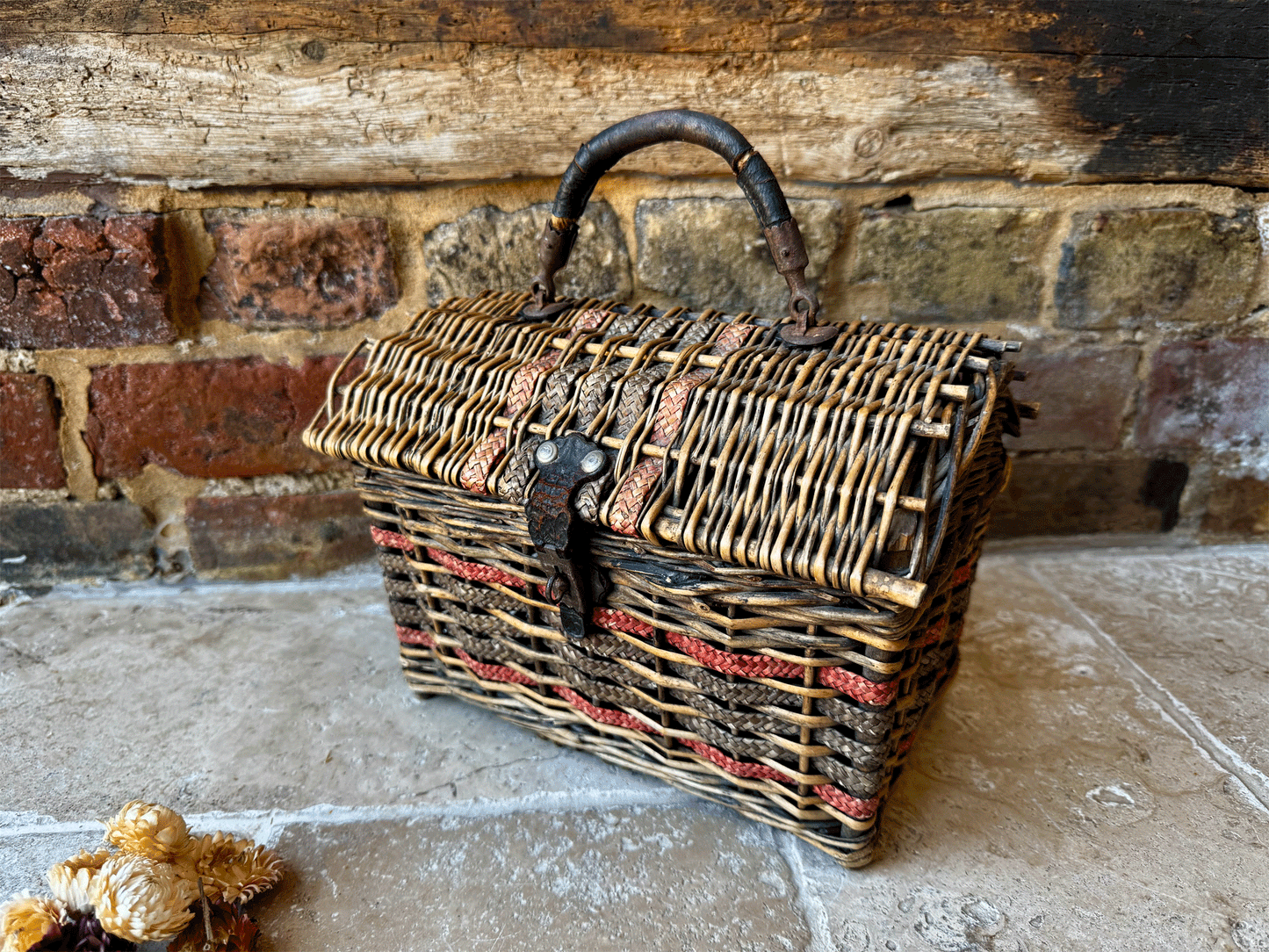 antique victorian small wicker picnic lunch basket leather handles
