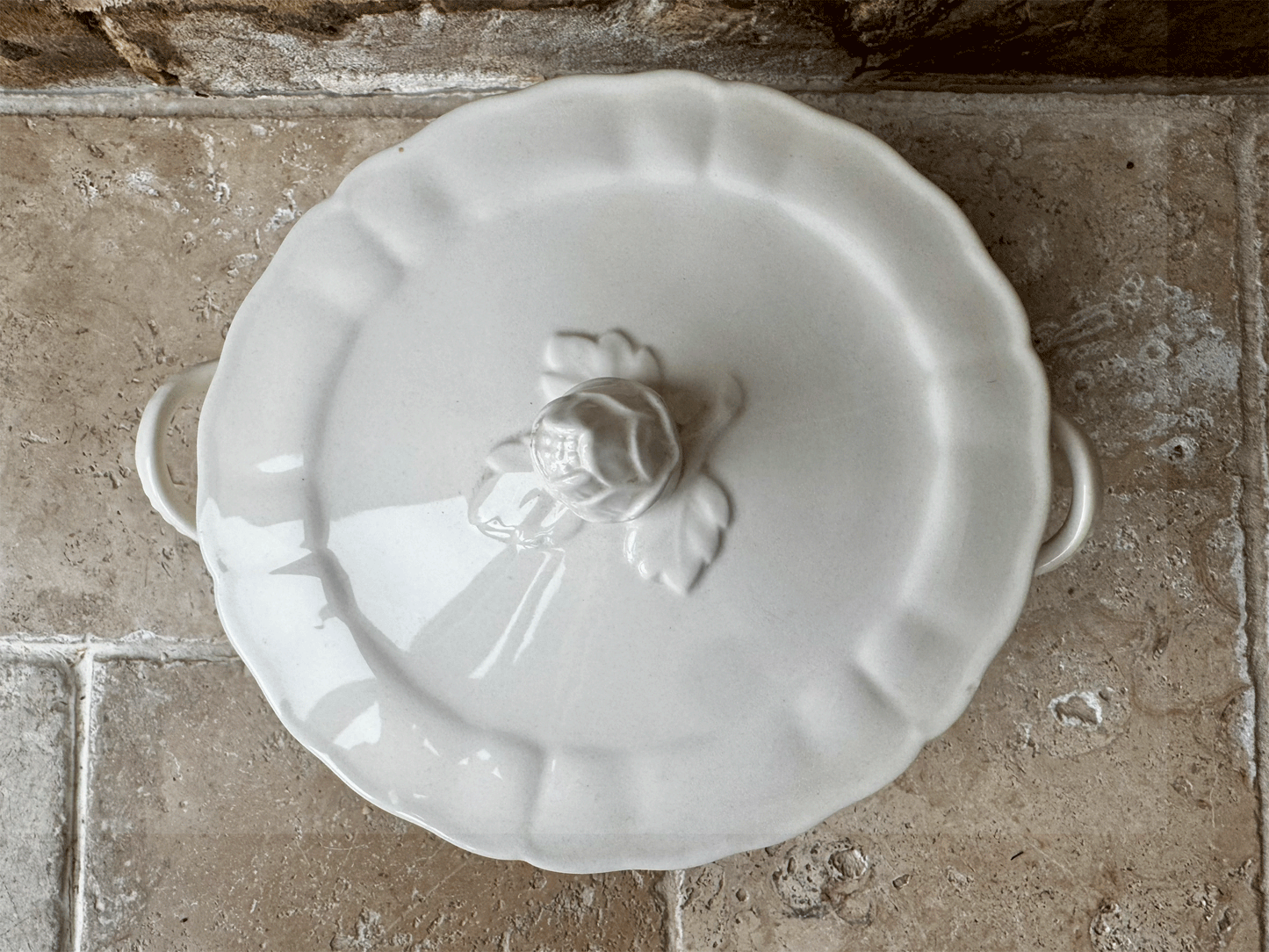 vintage english lidded tureen serving dish grindley marlborough royal petal