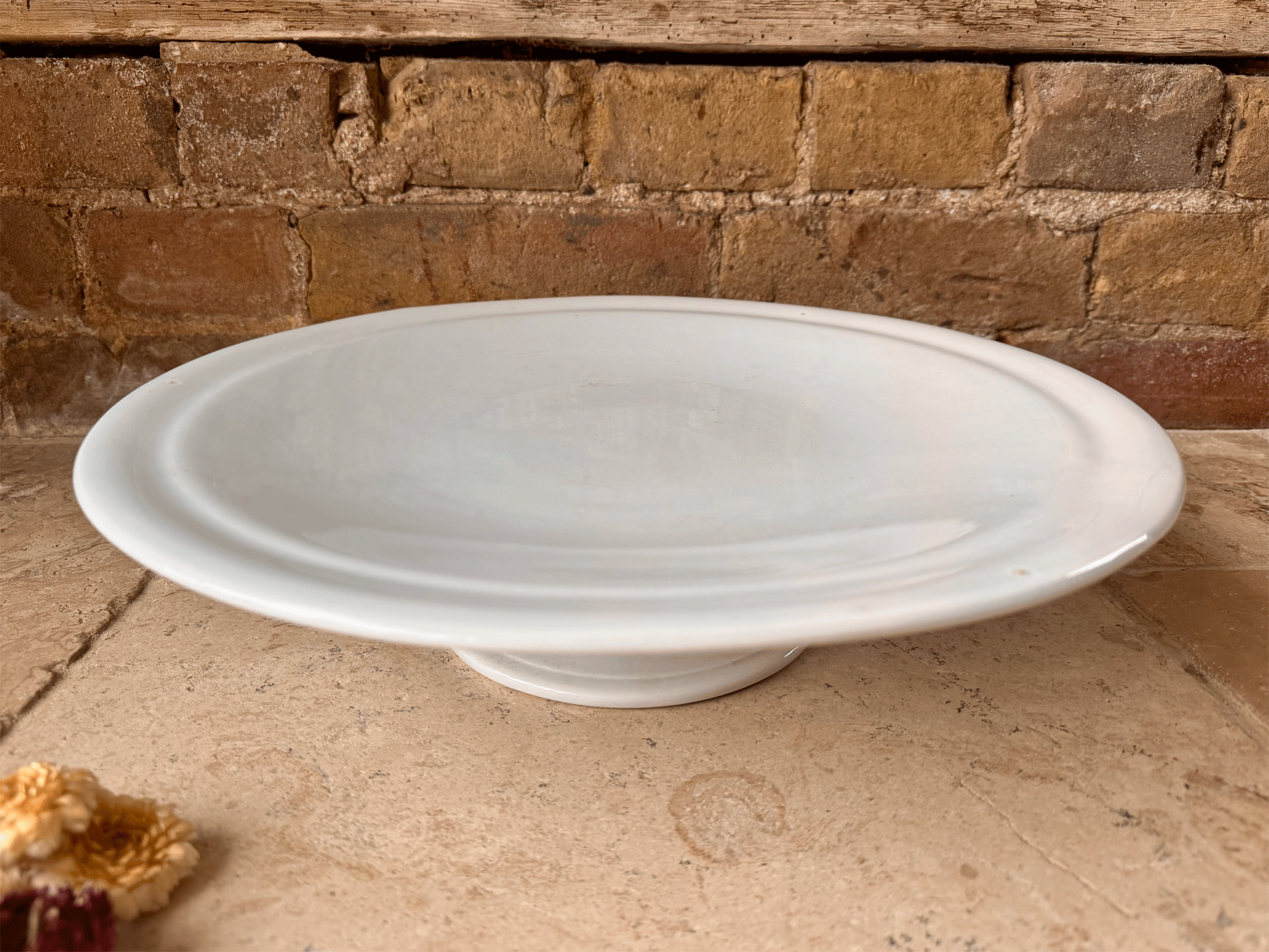 antique 19th century 800s extra large plain white ironstone cake stand butchers patisserie