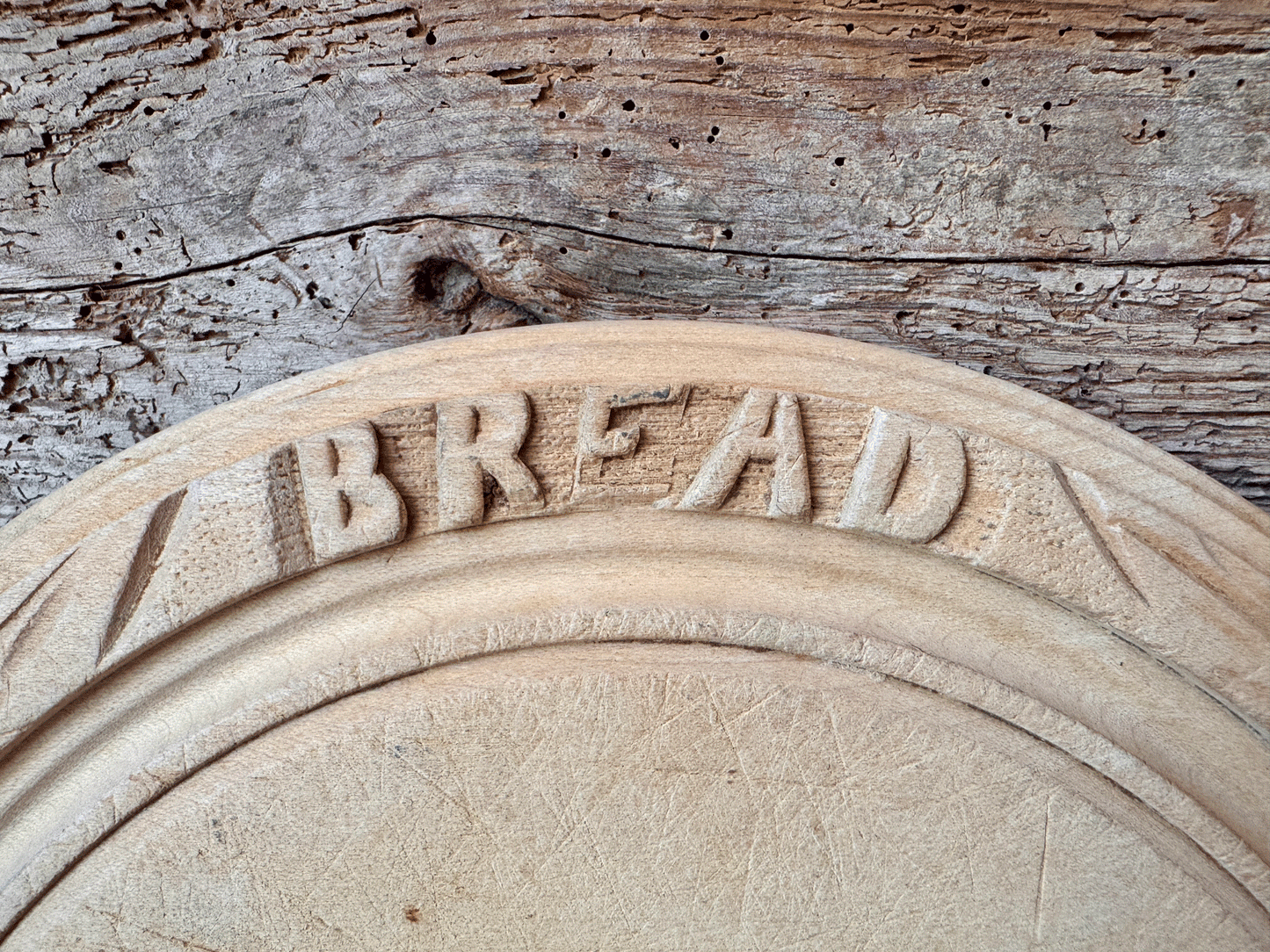 antique vintage carved wooden treen english bread board motto rosette