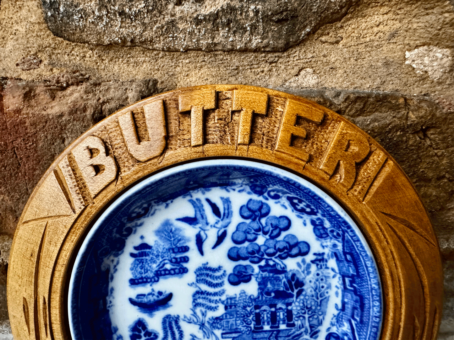 antique english deeply carved wooden treen butter board dish willow liner plate