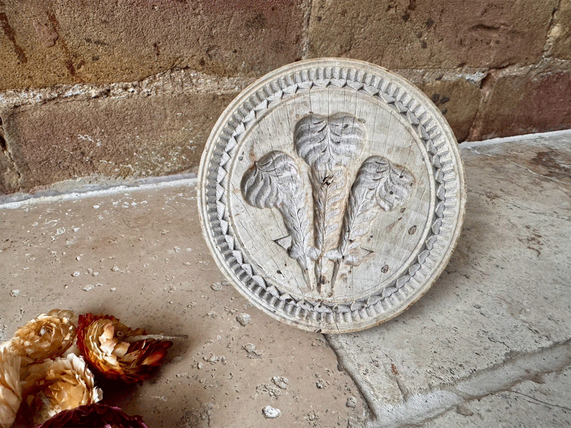 large antique victorian rare scarce carved treen wooden butter stamp fleur de lys prince wales feathers royal memorabilia