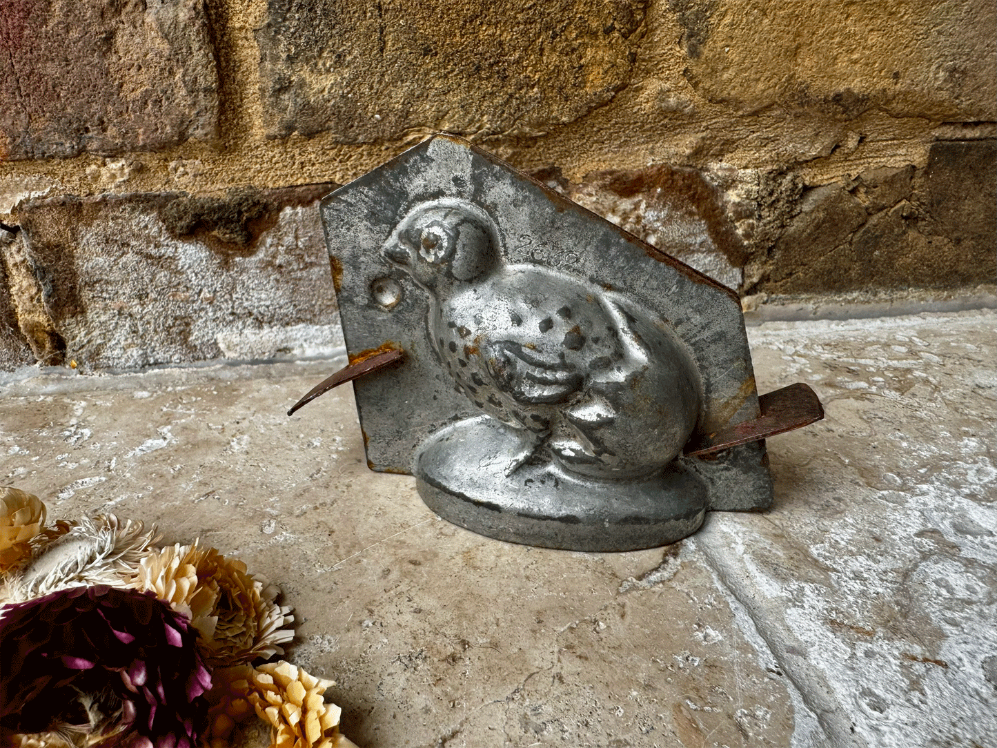 rare antique easter vintage chcolate mould baby chick hatching egg