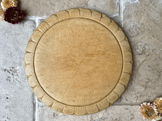 antique early 20th century carved english bread board scallop border