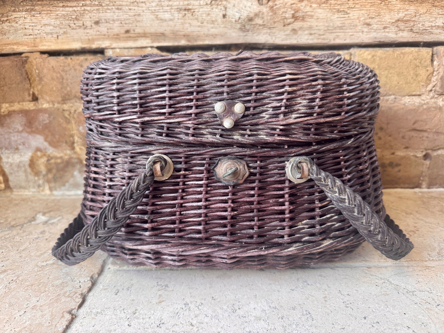 rustic antique french 19th century bressan shopping market fishing creel wicker basket