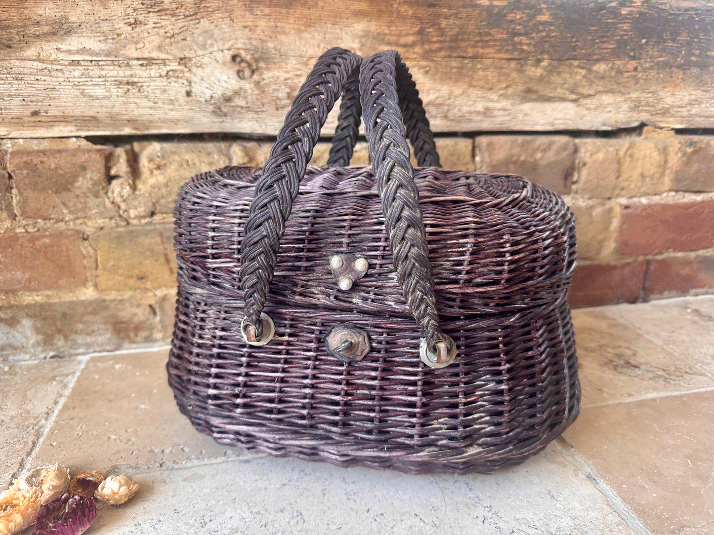 rustic antique french 19th century bressan shopping market fishing creel wicker basket