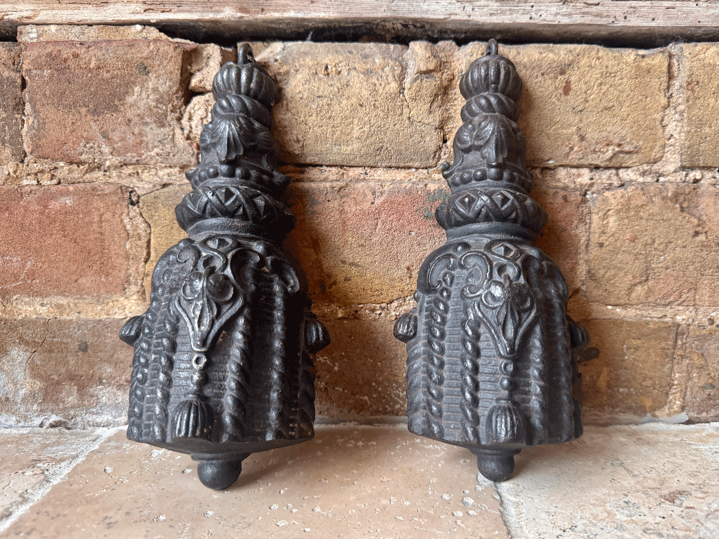 antique french decorative chateau large cast iron passementerie curtain weight