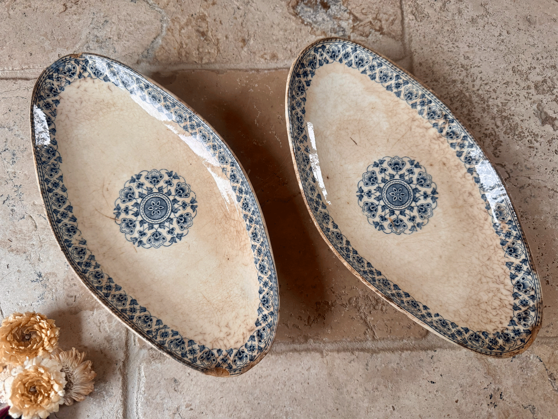 antique chippy timeworn blue transferware ironstone terre de fer ravier plate gien mangalore