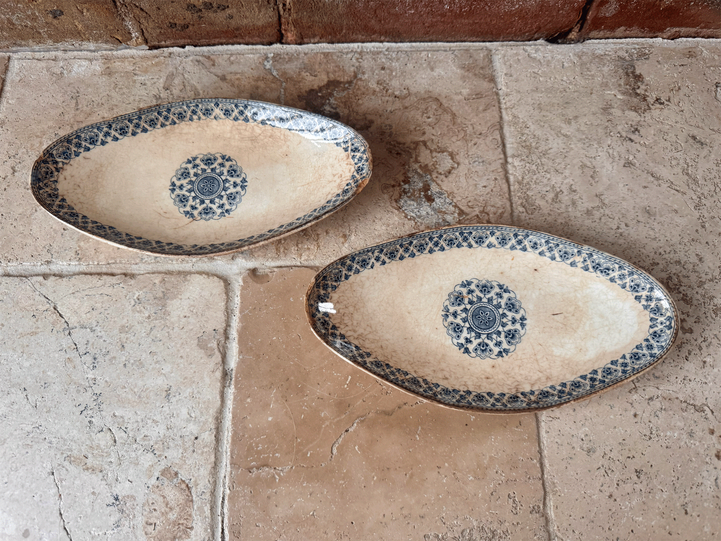 antique chippy timeworn blue transferware ironstone terre de fer ravier plate gien mangalore