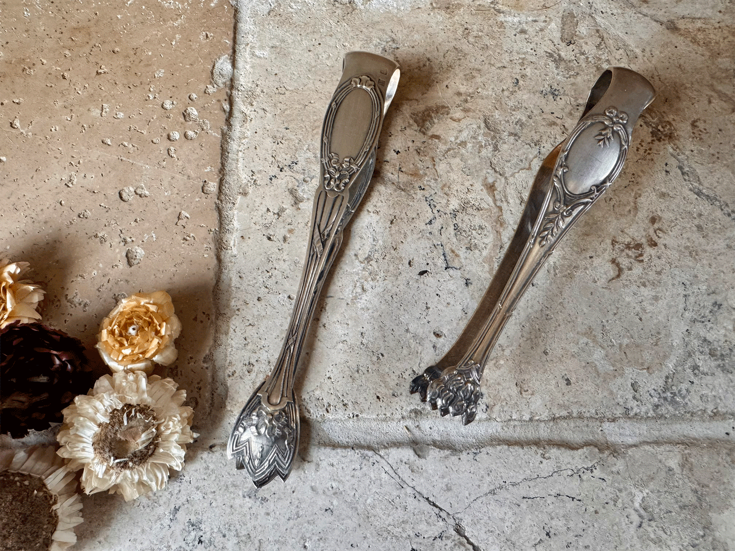 atique french silver plated sugar tong lion feet clasps bows ribbos christofle