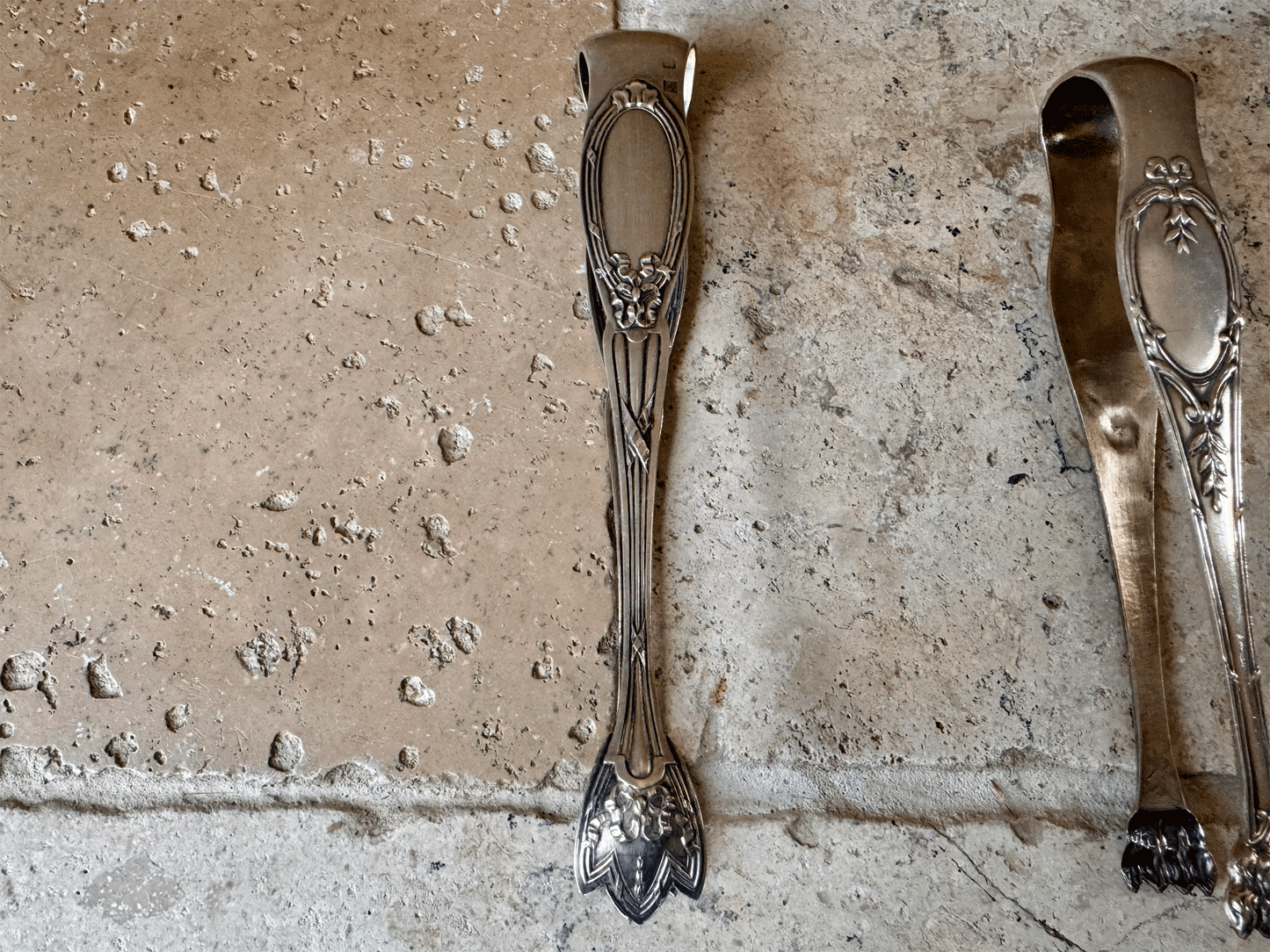 atique french silver plated sugar tong lion feet clasps bows ribbos christofle