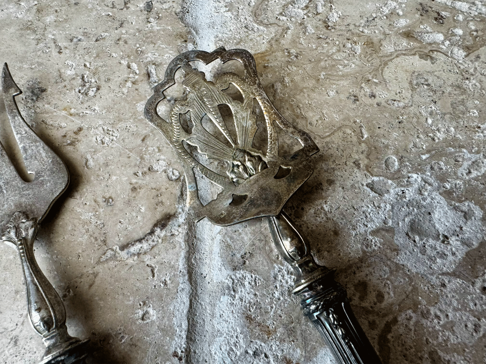 antique french silver plated cutlery set sugar spoon shovel pickle fork ornate decoration