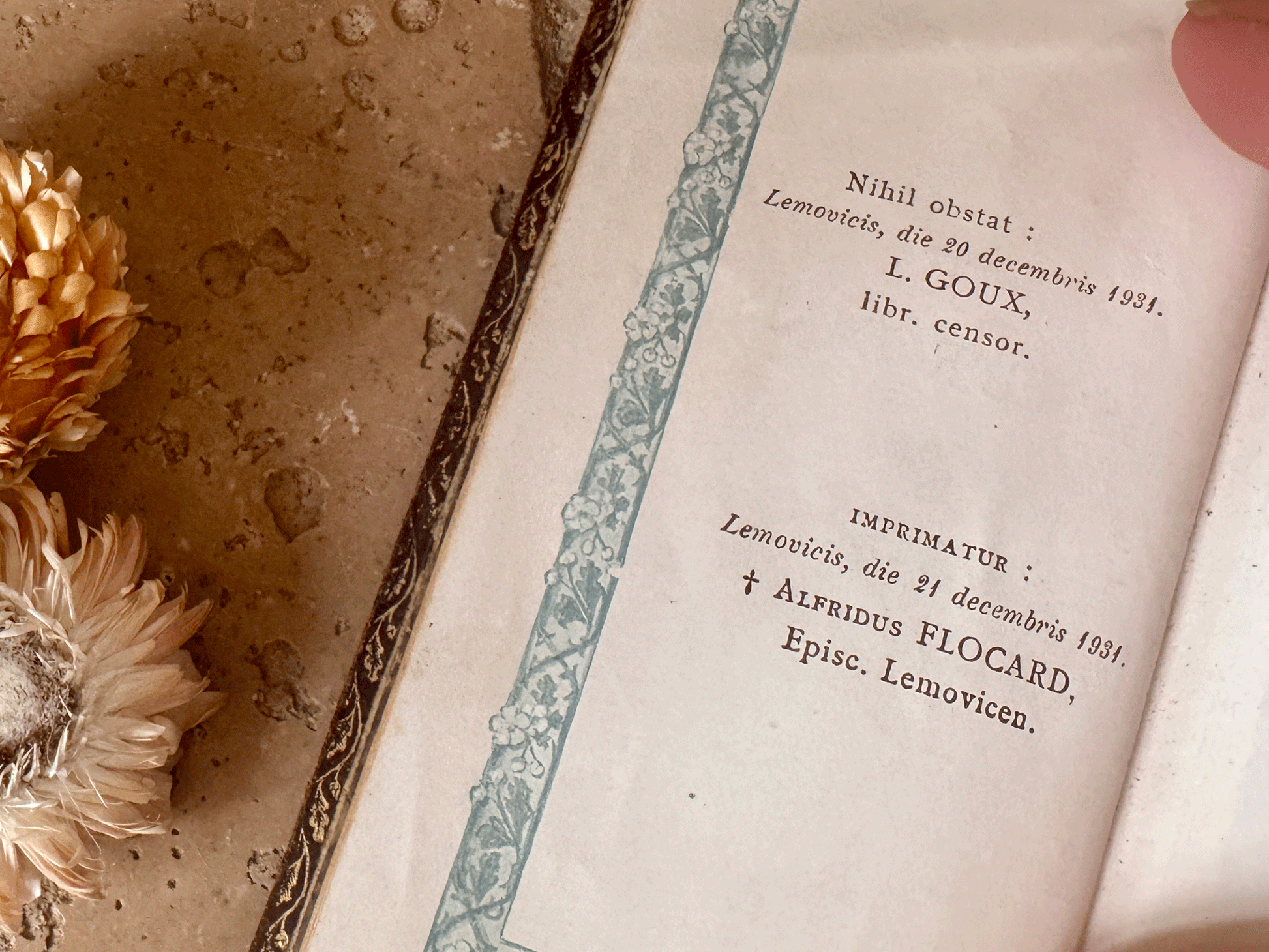 antique french leather bound floral decoration missel roman catholic prayer book