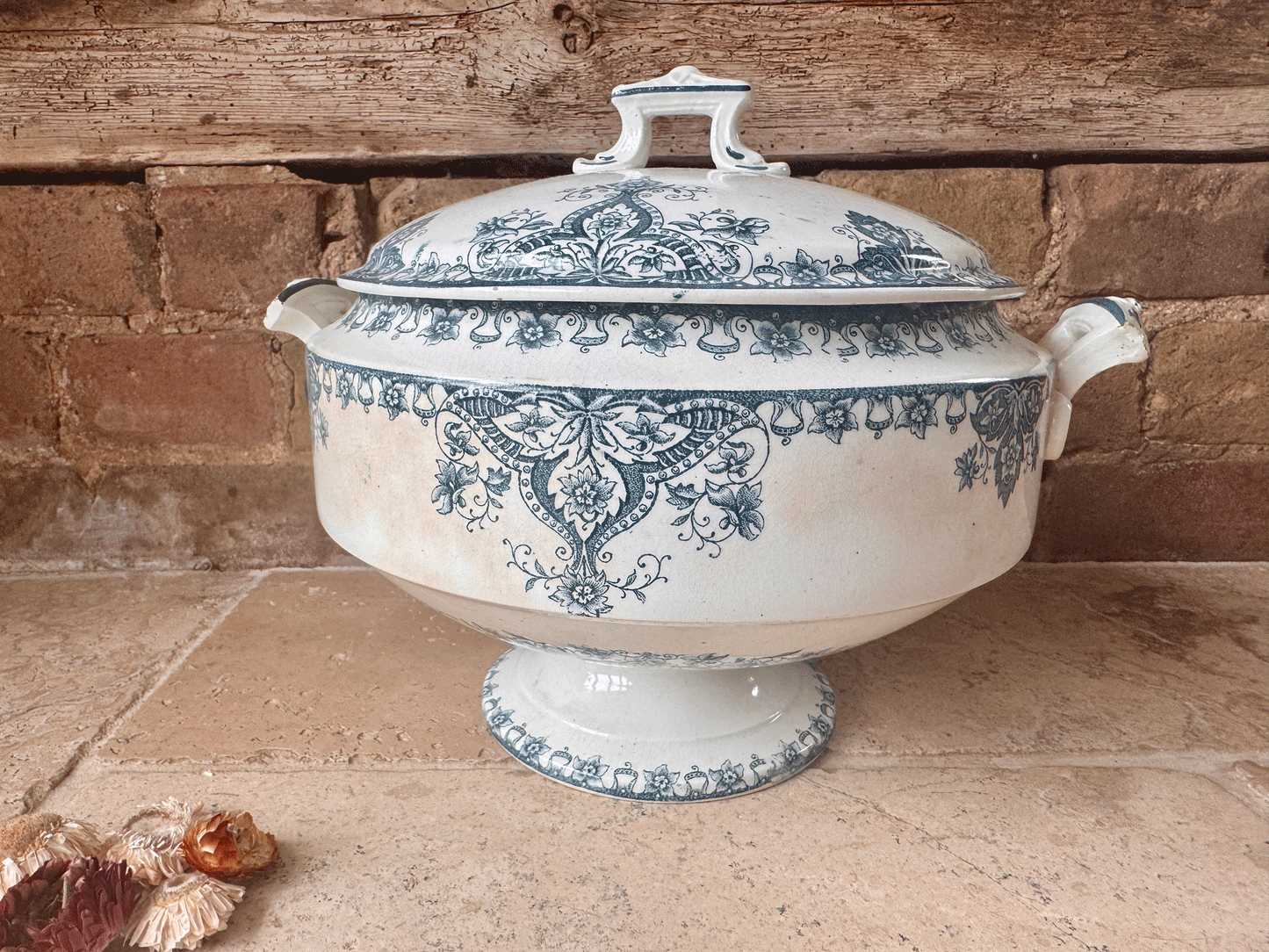 antiqe french large raised footed teal transferware terre de fer ironstone soupiere tureen buttery stained clairefnotaine lg medicis