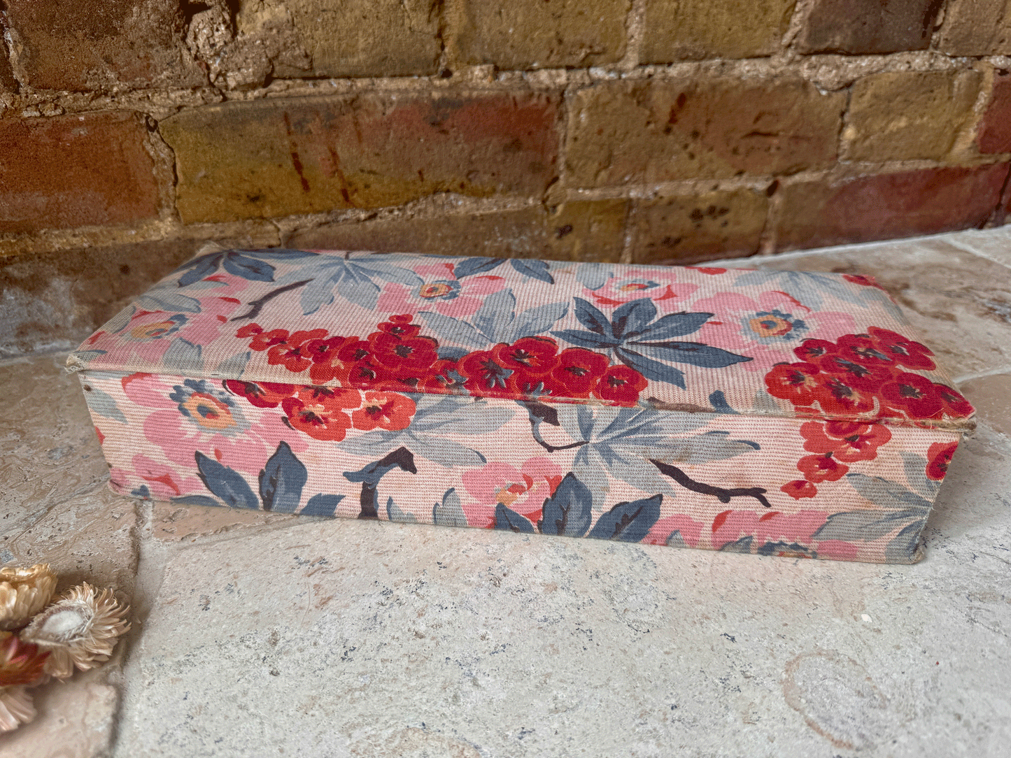 antique french fabric covered boudoir glove box haberdashery sewing samaritaine paris
