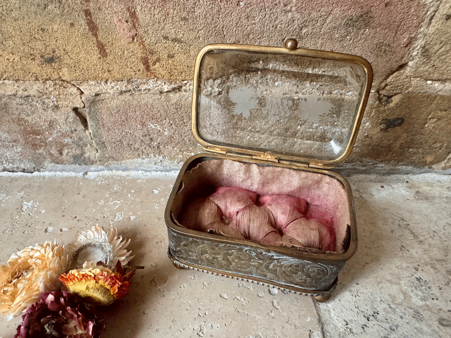 antique french ormolu jewel casket pink silk lining bevel edged glass etched grapevine