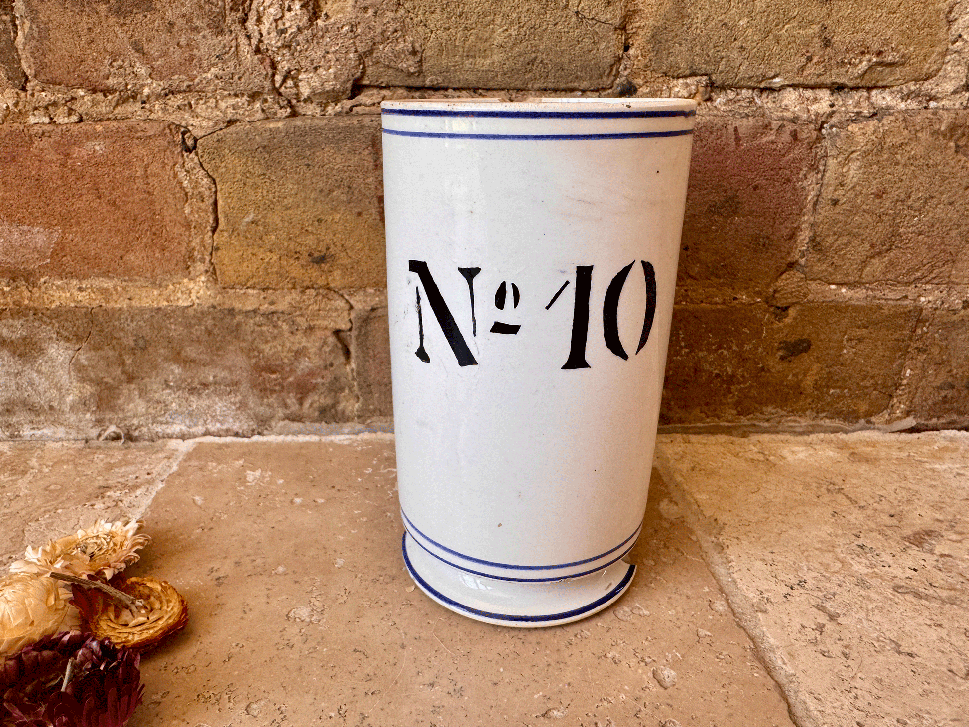 rare antique french no 10 archers cup mug military hand sponged stencilled