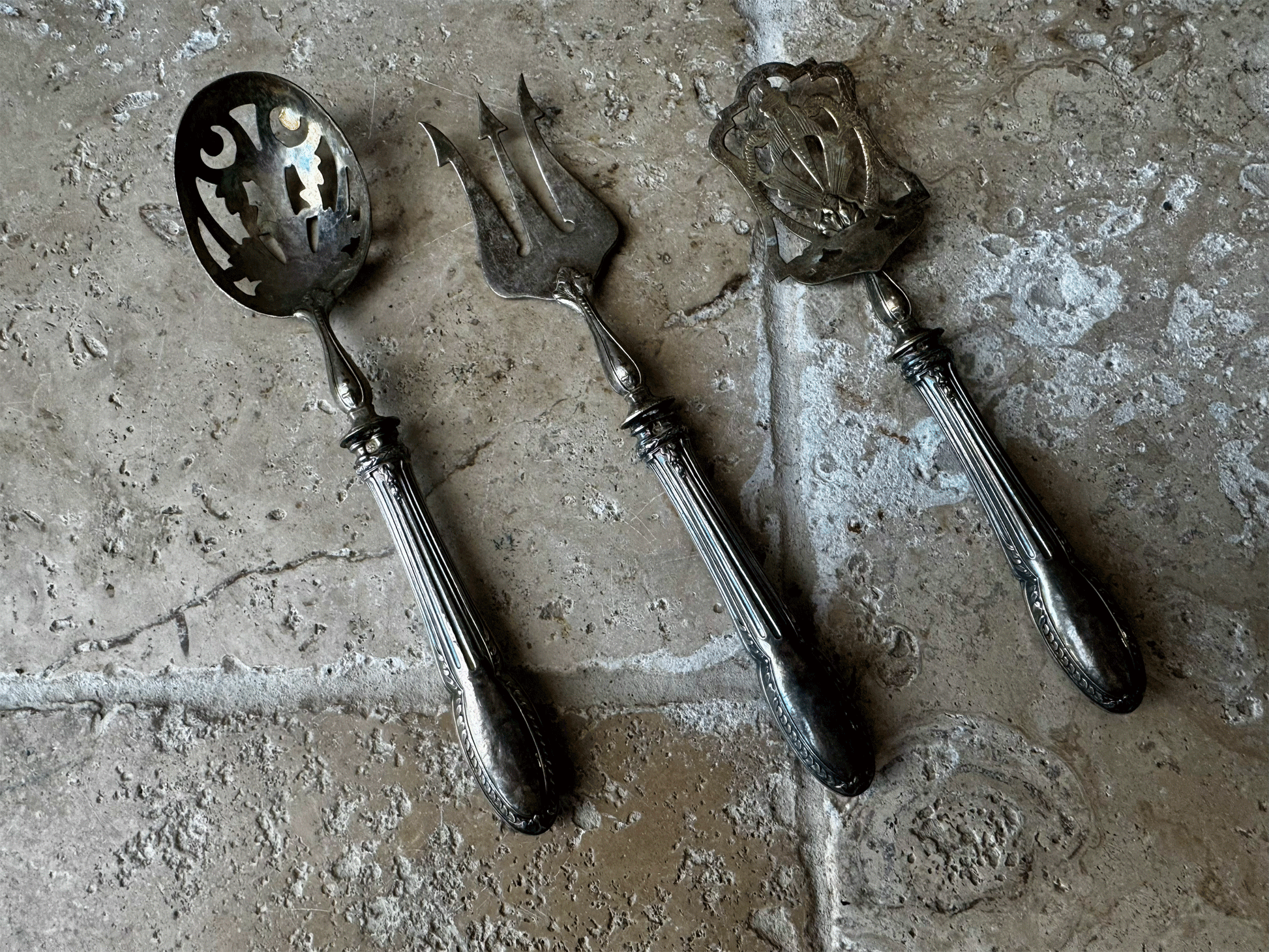 antique french silver plated cutlery set sugar spoon shovel pickle fork ornate decoration