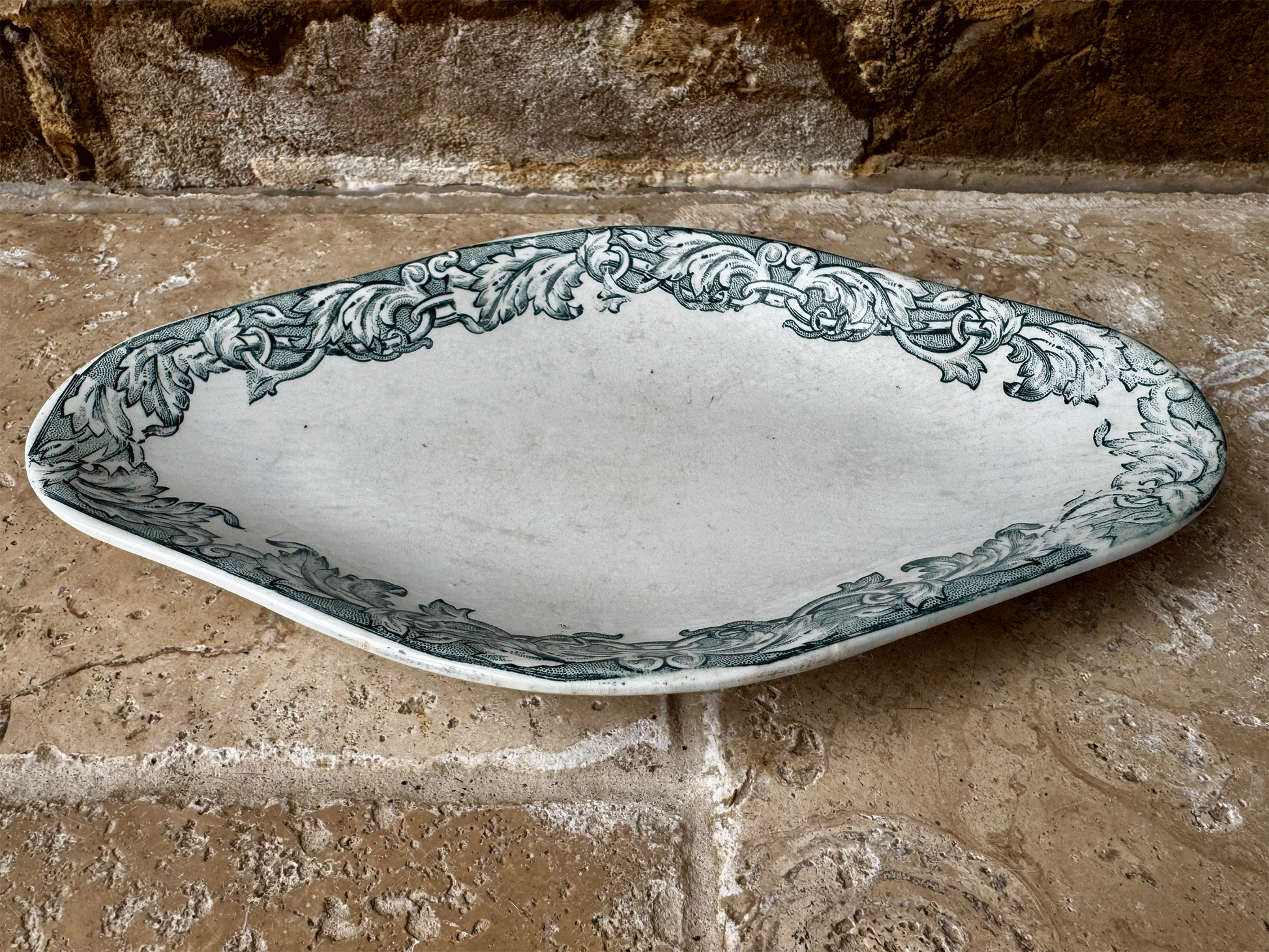 antique french st amand terre de fer ironstone ravier oval plate teal transferware border