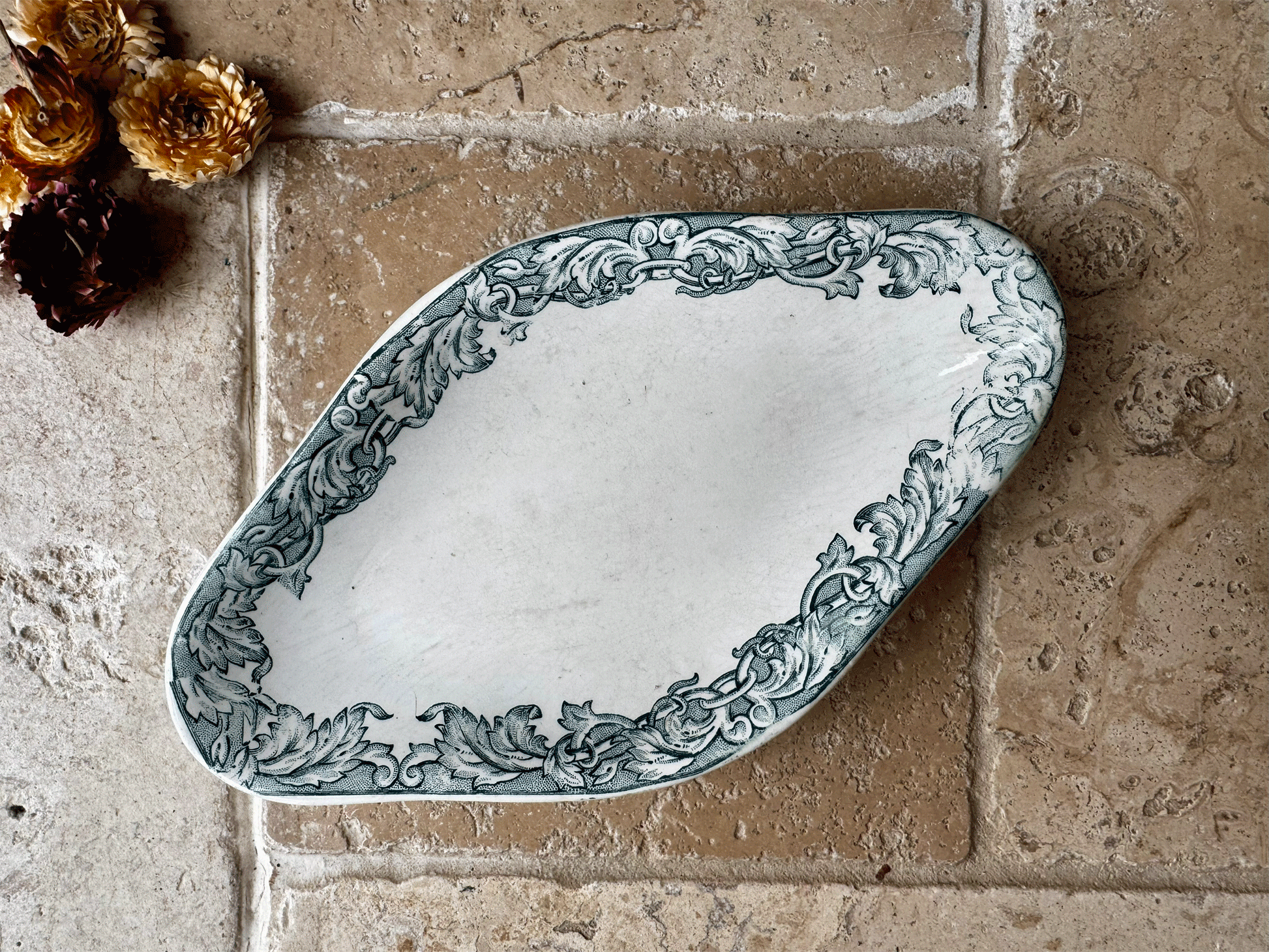 antique french st amand terre de fer ironstone ravier oval plate teal transferware border