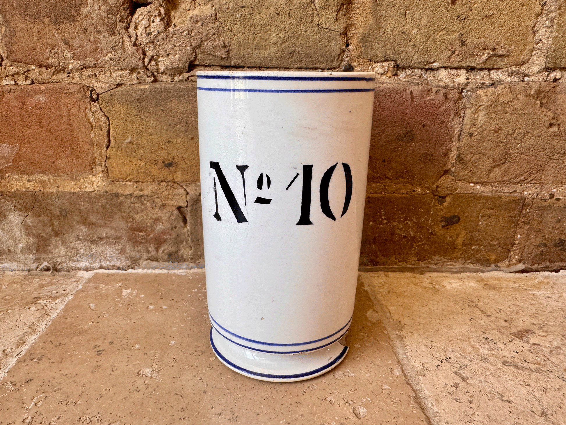 rare antique french no 10 archers cup mug military hand sponged stencilled