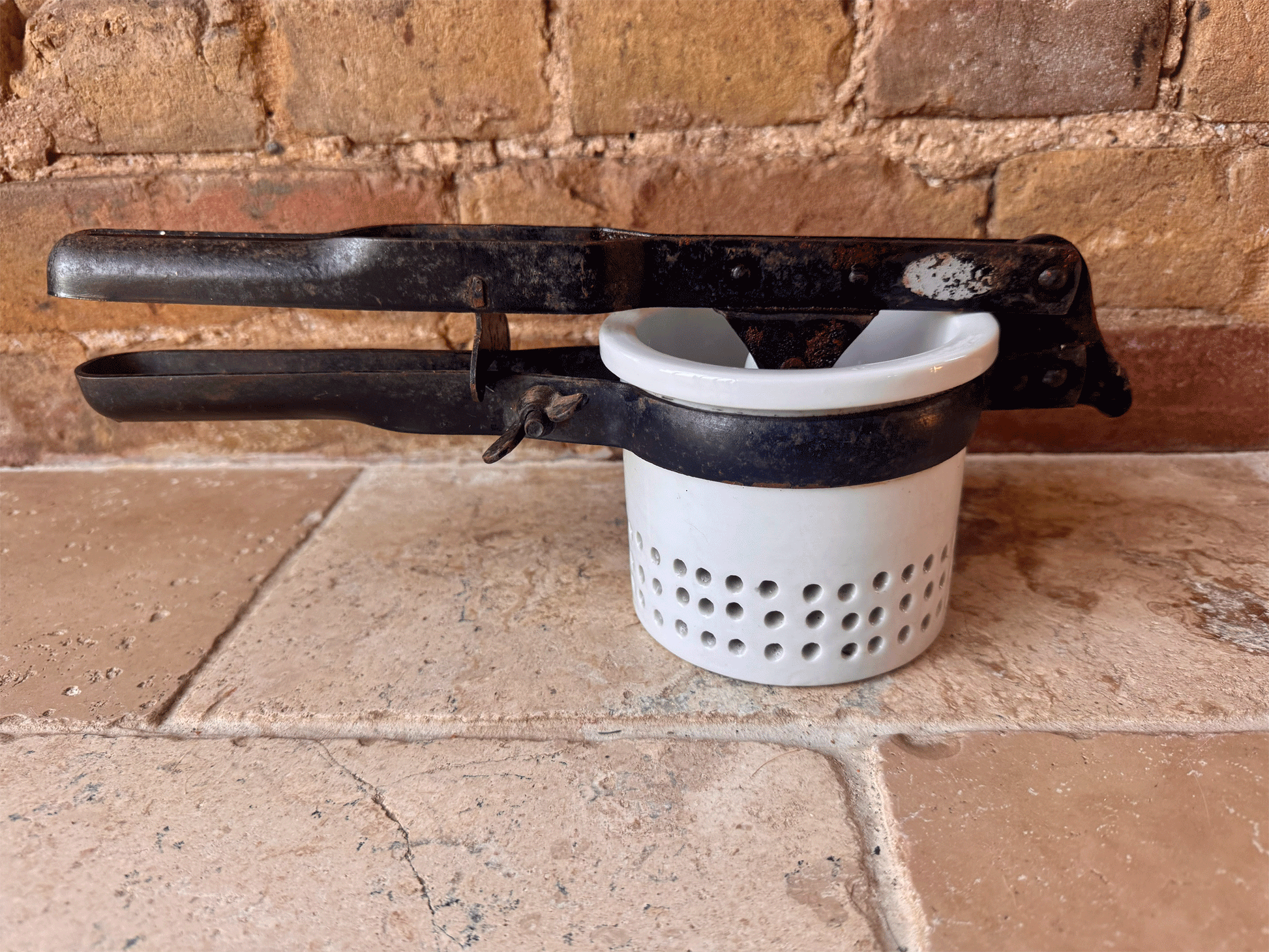 rare antique white ironstone masher ricer press kartofflepresse