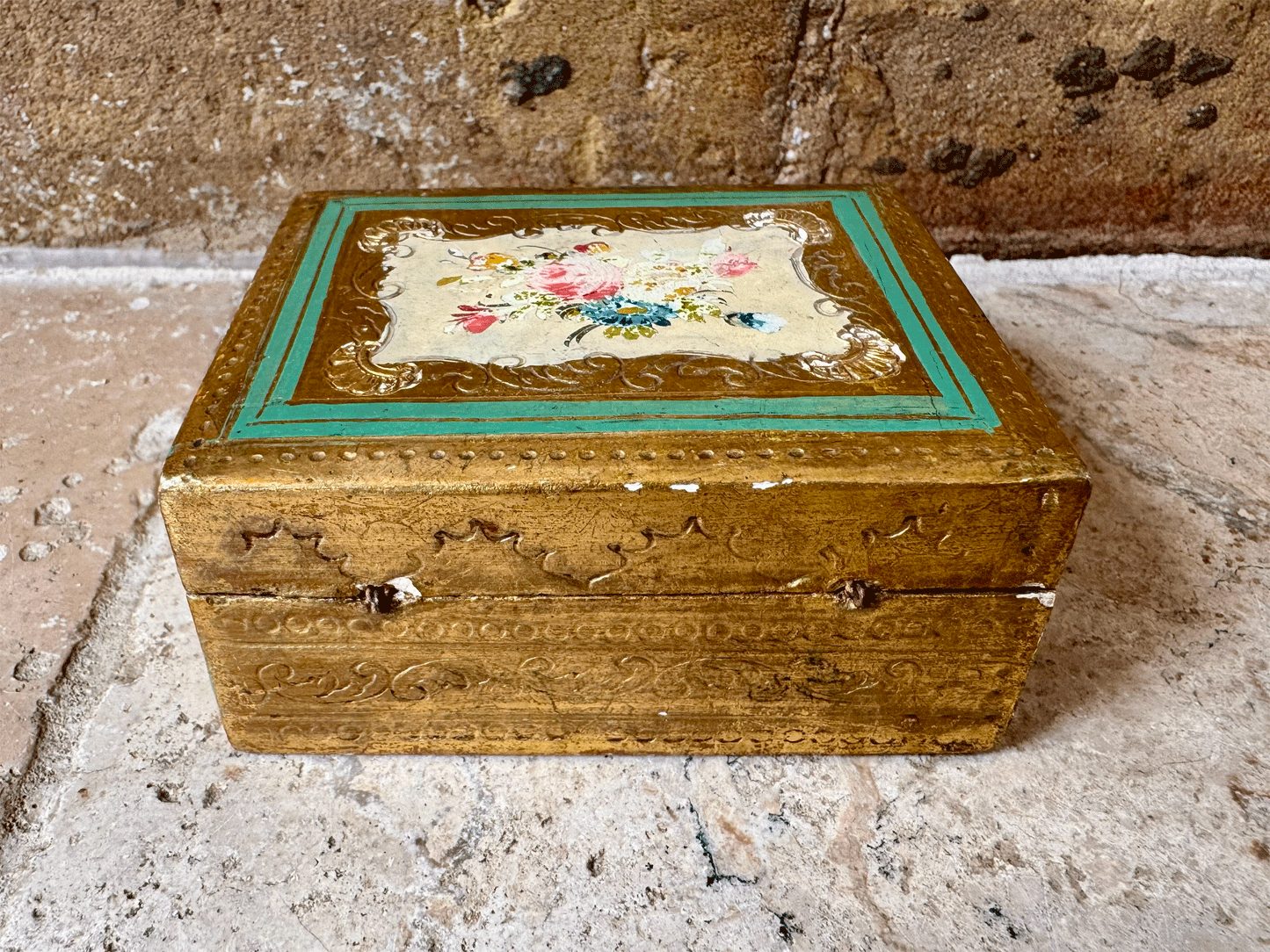 rare antique italian hand painted florentine box trinkets jewellery floral gold gilt gilded green