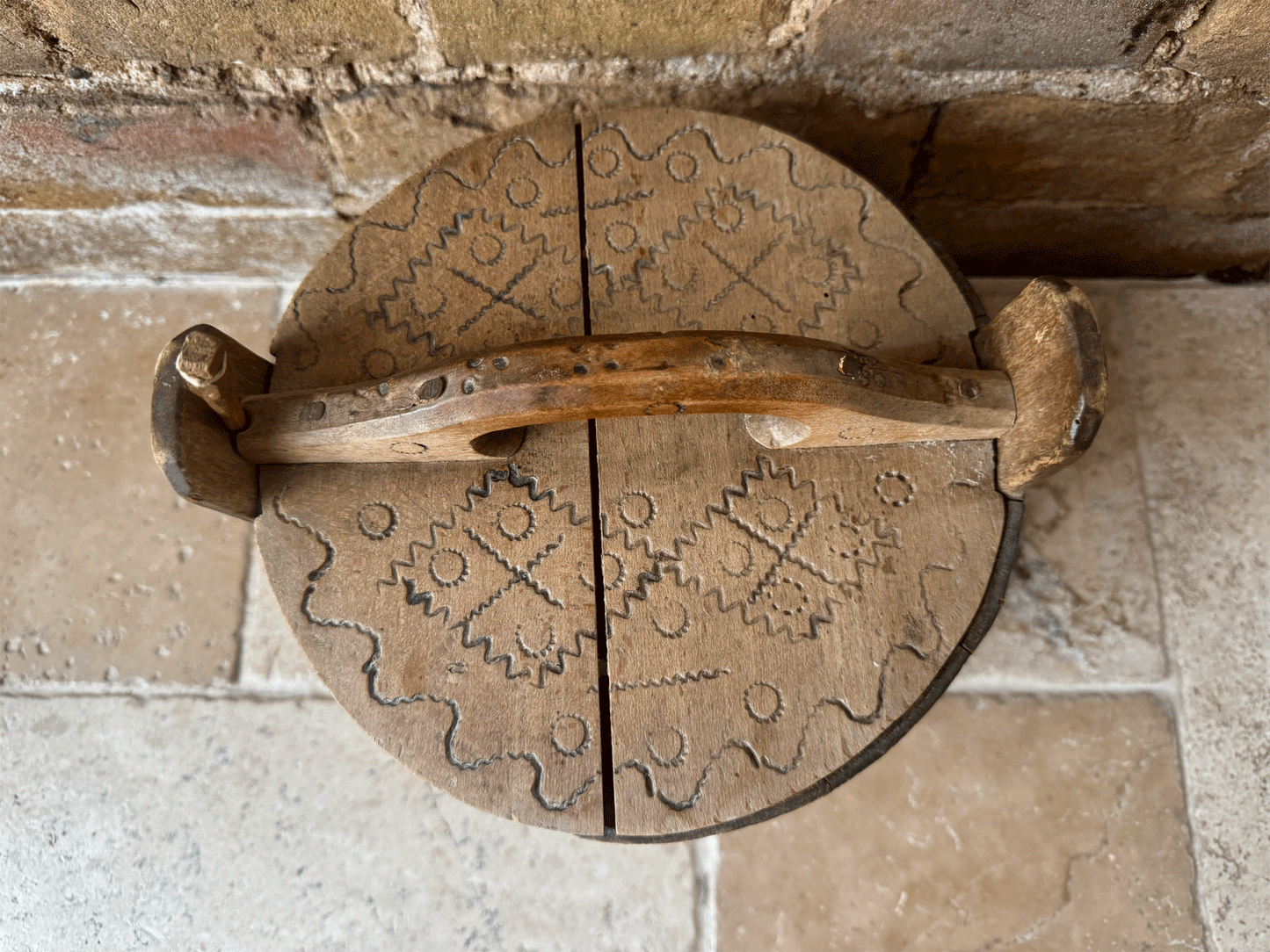 rare antique 19th century swedish folk art treen wooden carved butter box tub geometric design