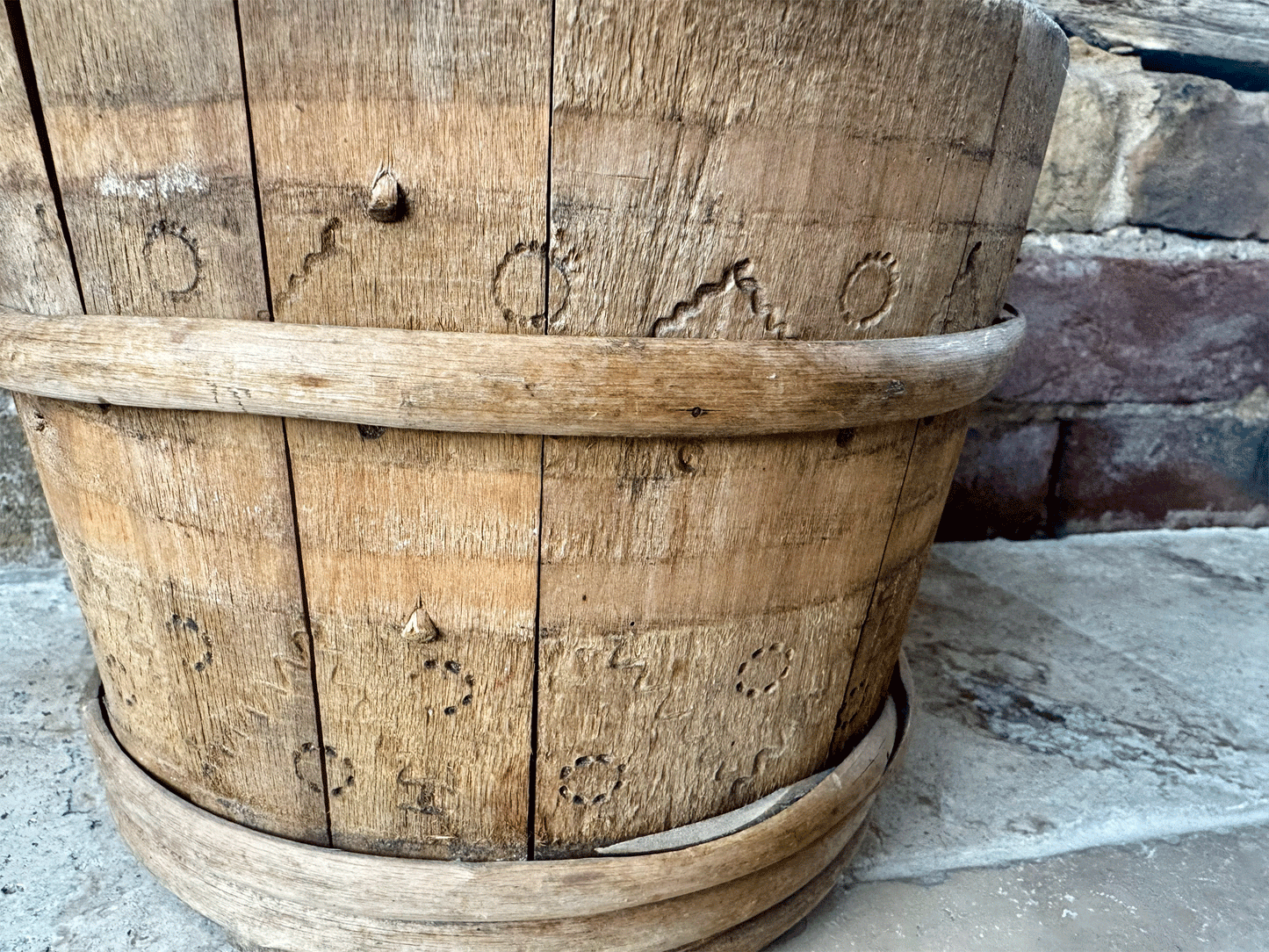 rare antique 19th century swedish folk art treen wooden carved butter box tub geometric design