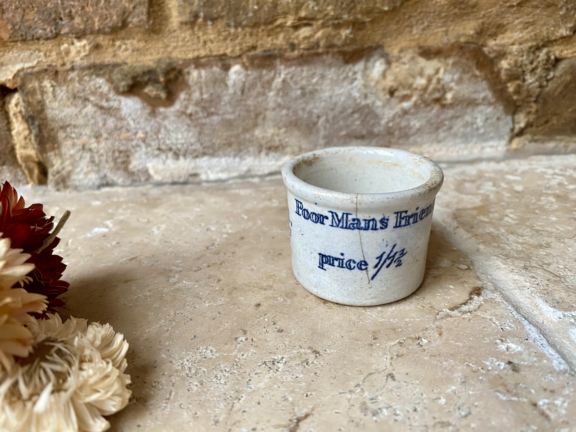 antique victorian english advertising pot beach barnicott poor mans friend ironstone ointment pot