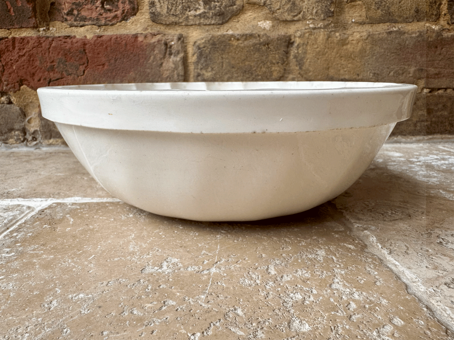 antique plain white ironstone extra large fluted bundt style cake mould