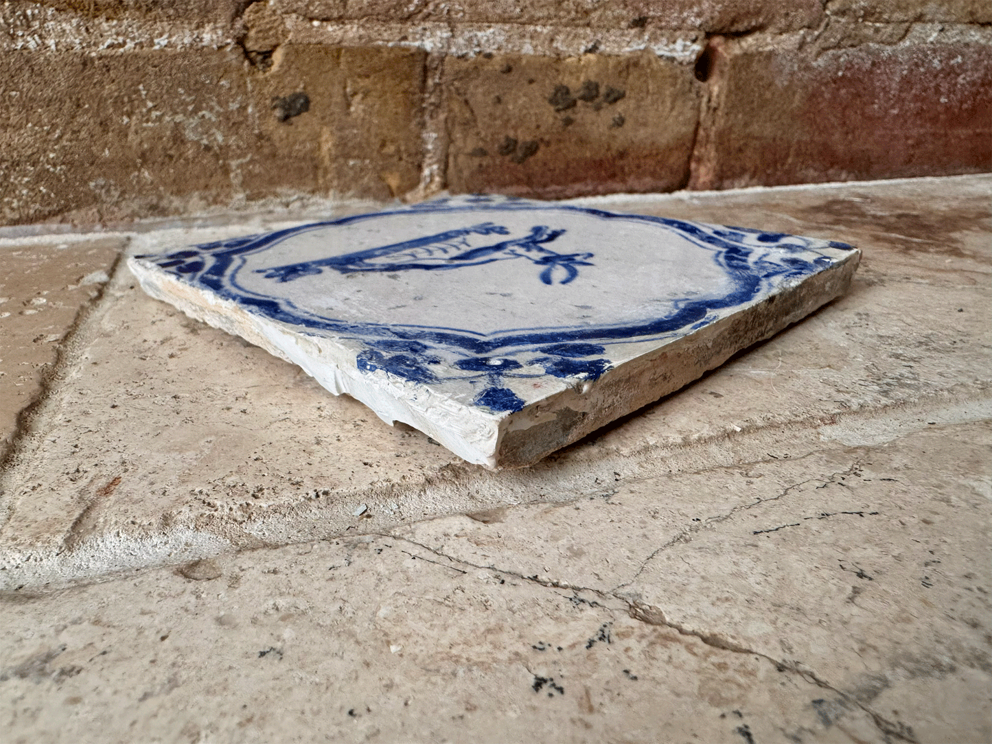 antique dutchrare 17th century 1600s delft blue white tile animal leaping roe deer