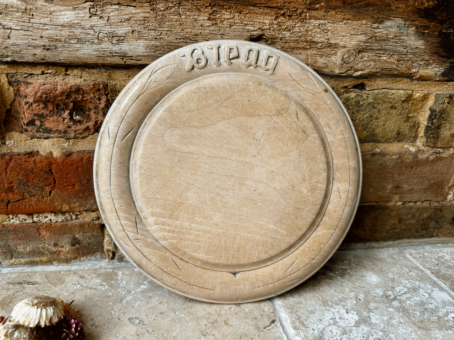 atique english early 20th century carved wooden treen breadboard bramhall