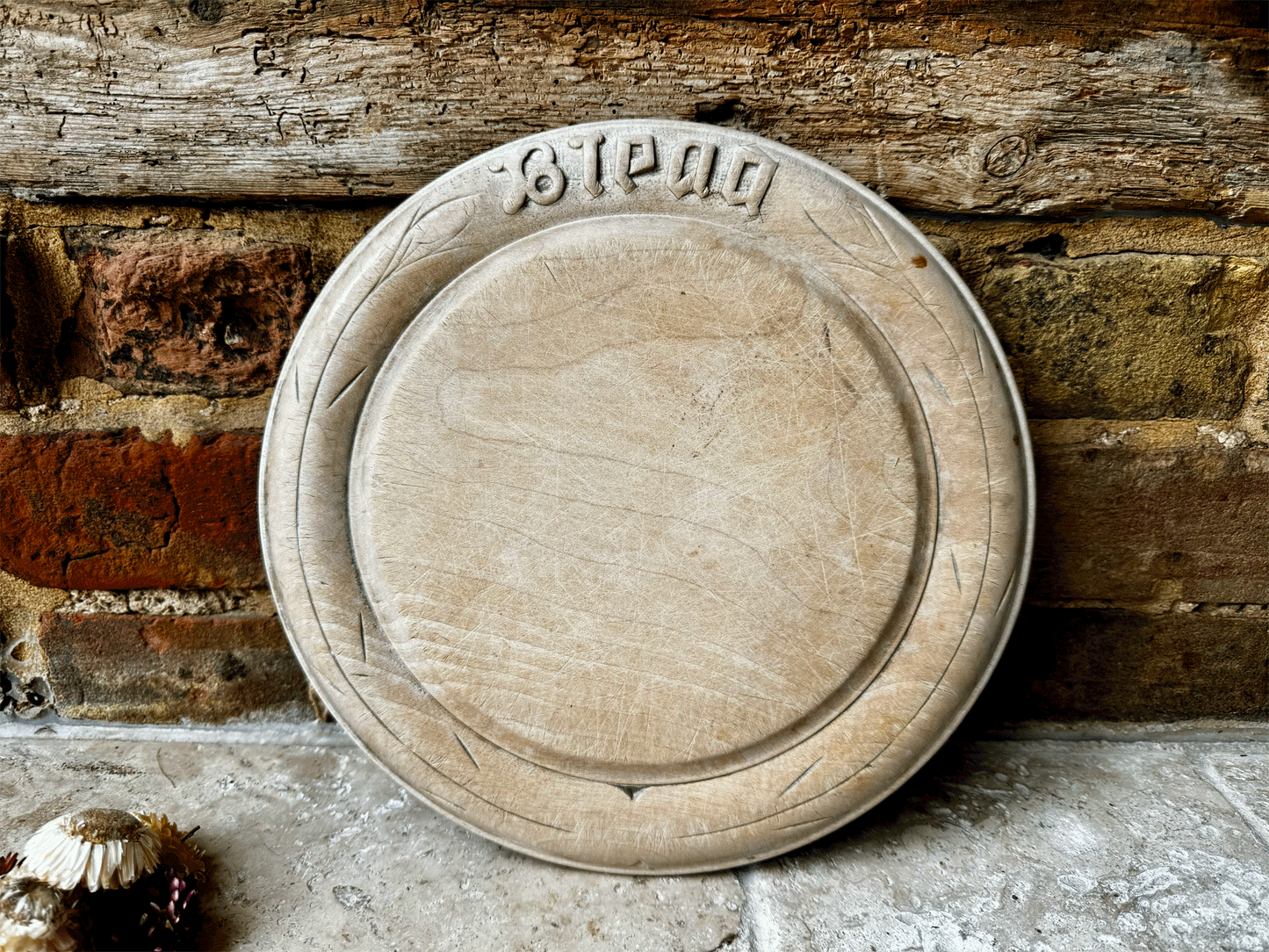 atique english early 20th century carved wooden treen breadboard bramhall