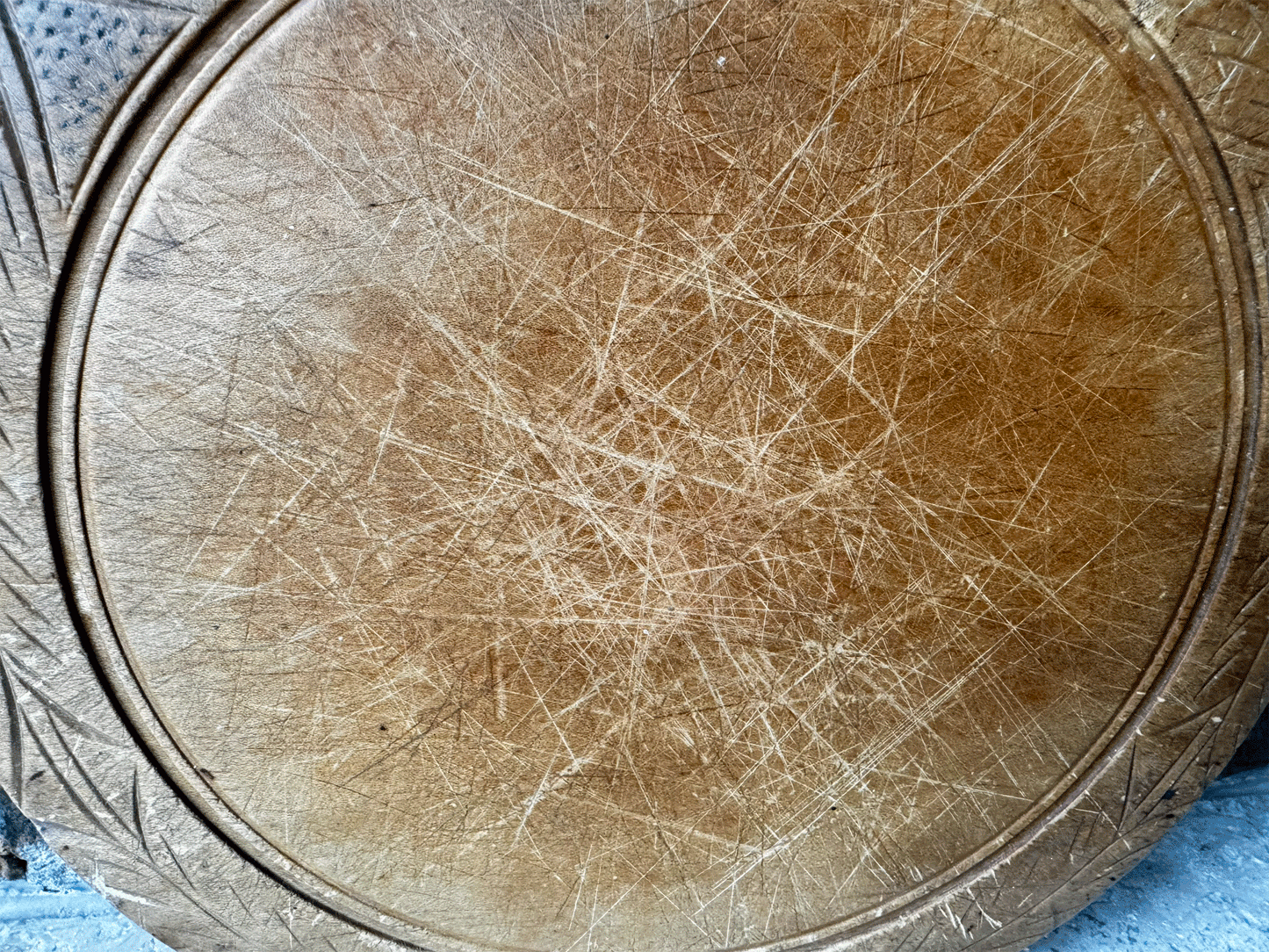 antique english chip carved wooden treen breadboard foliage