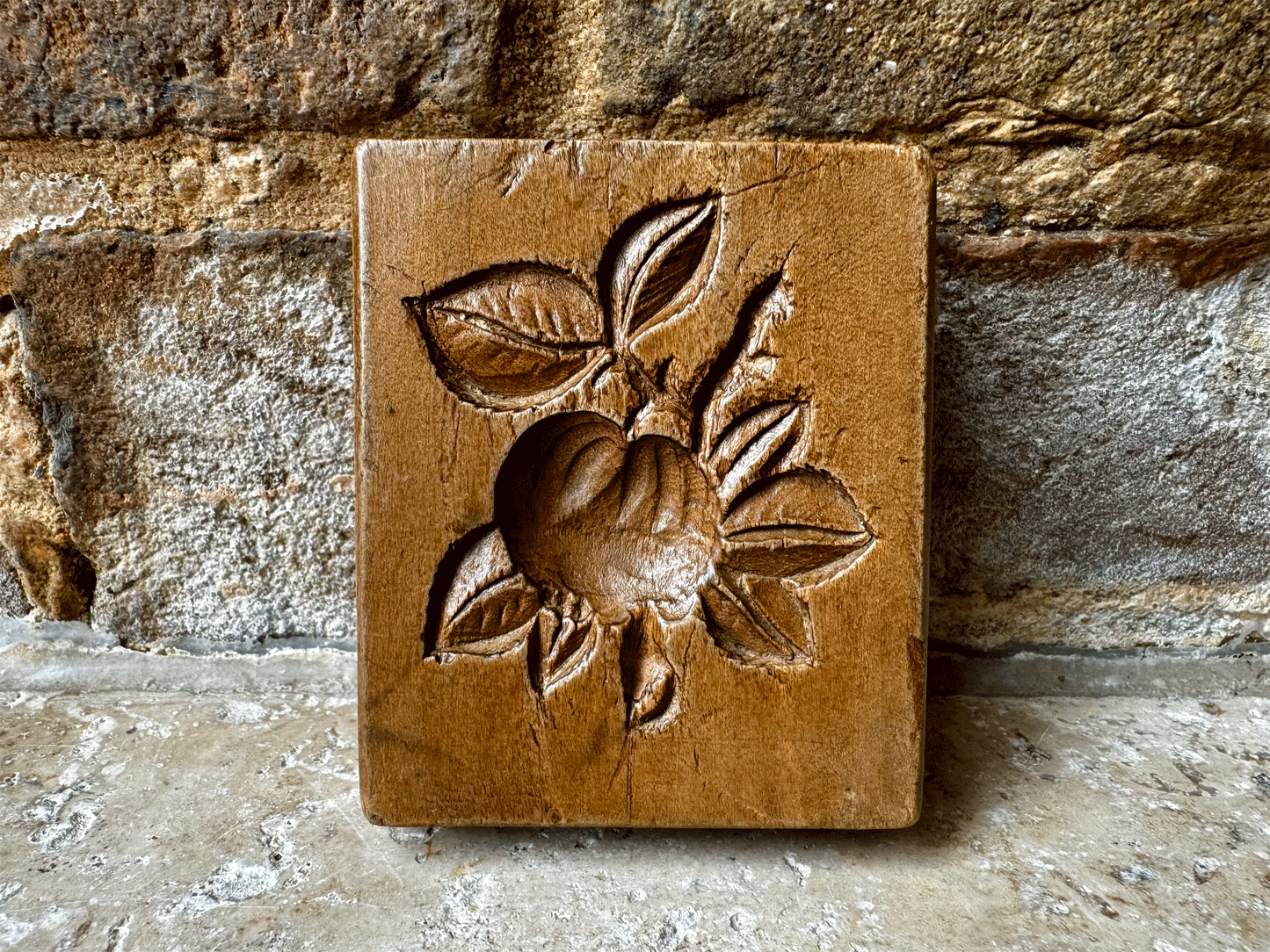 rare antique english carved treen wooden icing sugar butter mould stamp peach