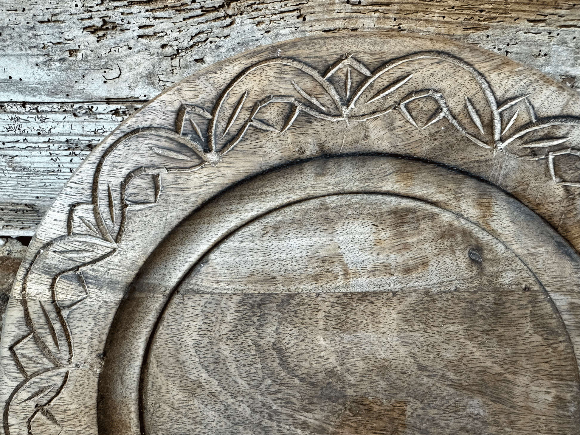 vintage english carved treen wooden bread board platter plate geometric design pattern