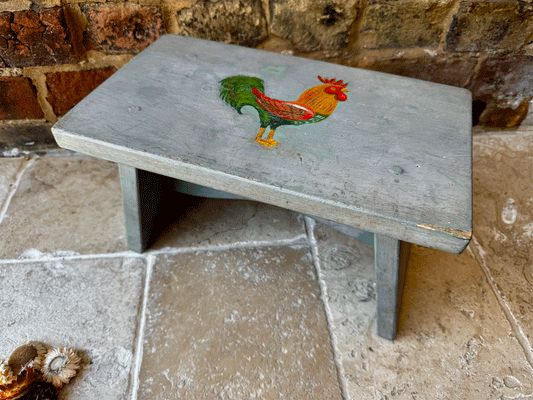 vintage english rustic farmhouse style shabby chic hand painted foot stool chicken rooster