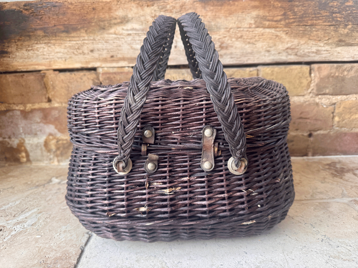 rustic antique french 19th century bressan shopping market fishing creel wicker basket