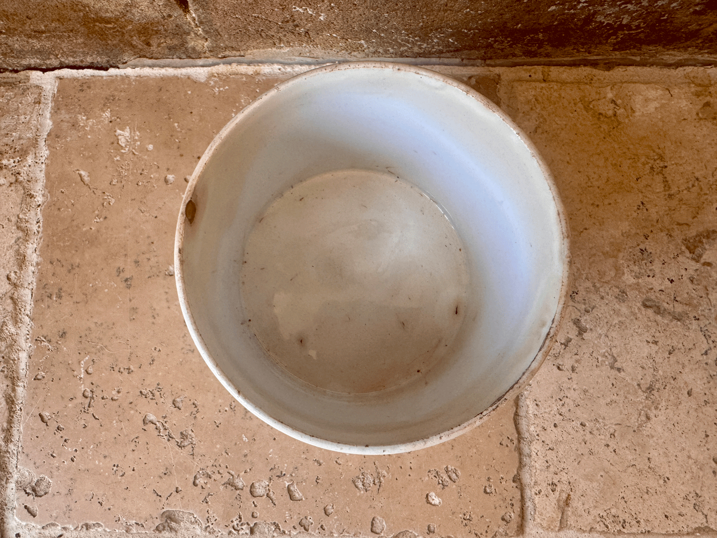 antique french chippy timeworn buttery white ironstone terre de fer confiture pot