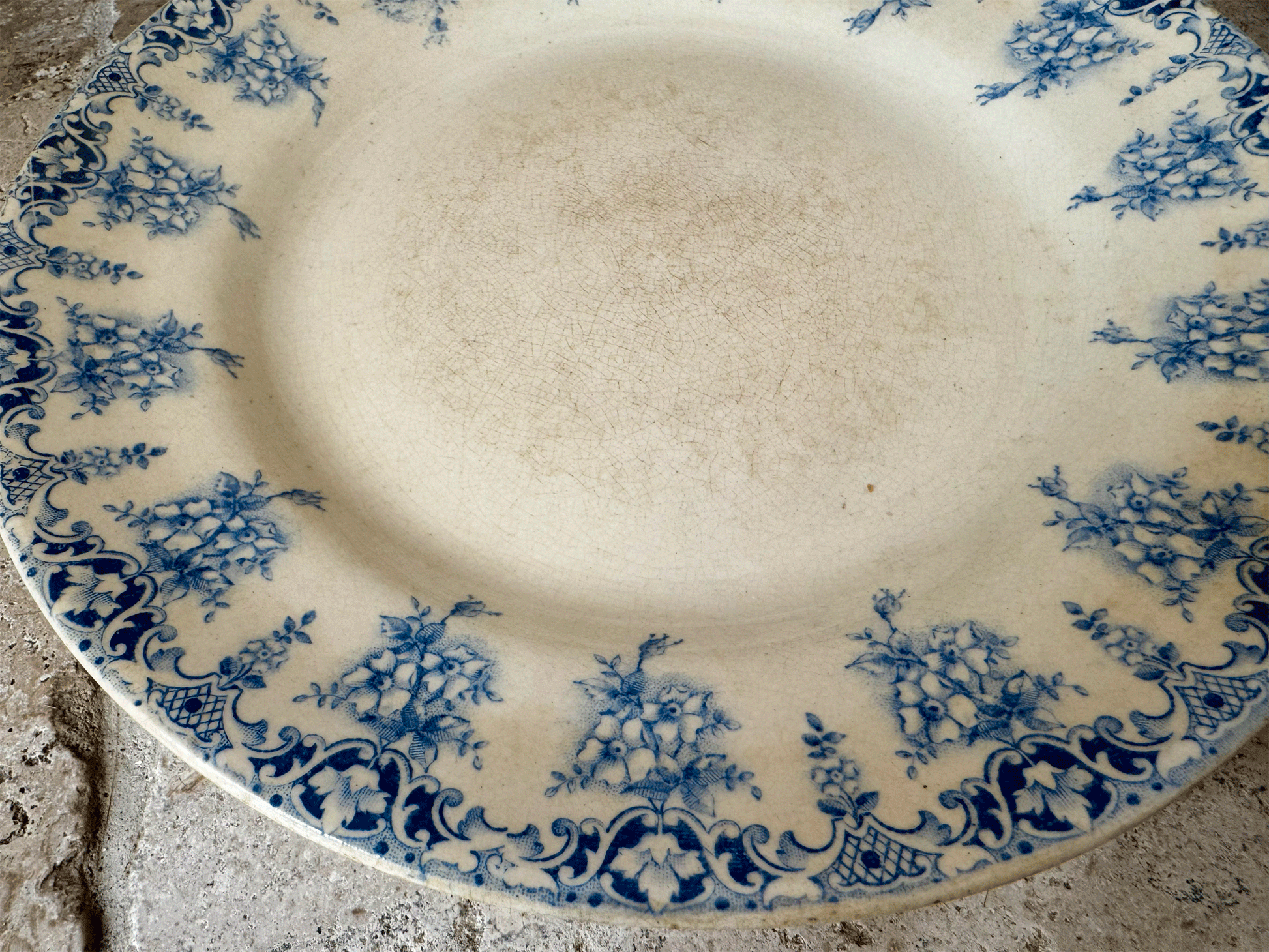 antique french terre de fer ironstone blue transferware plate assiette primavere primrose garland pattern