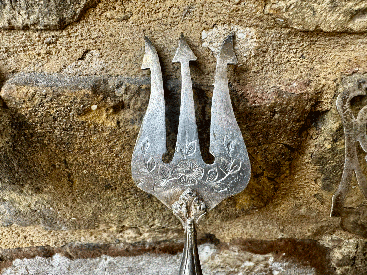 antique french silver plated cutlery set sugar spoon shovel pickle fork ornate decoration