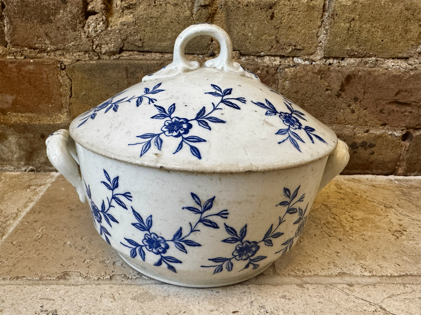 rare large lidded earthenware antique st uze tureen soupiere