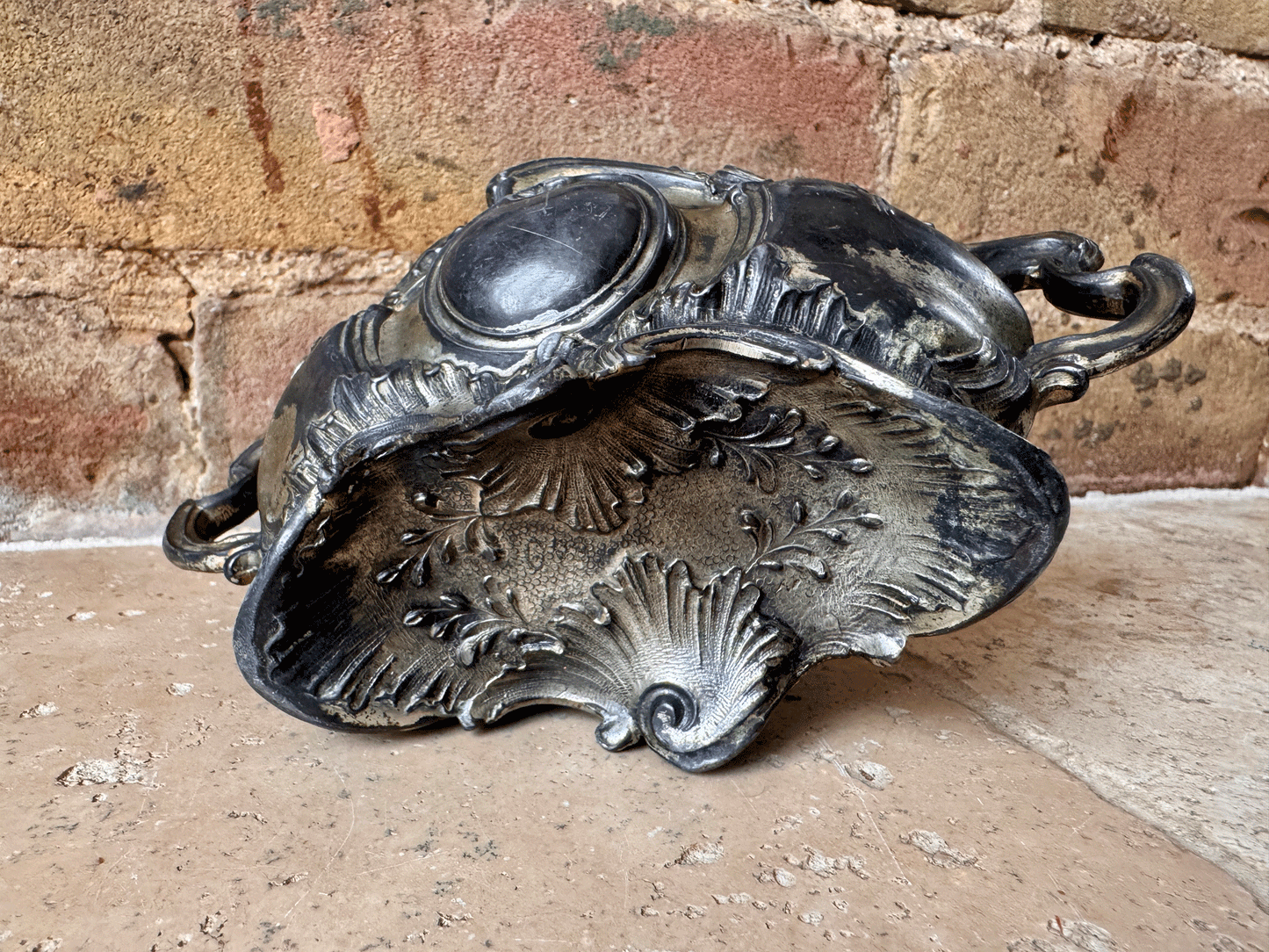 antique timeworn dark patina silver plated rare small jardiniere windowsill vase table centrepiece